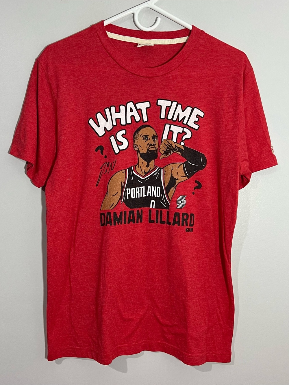 Homage Damian Lillard Dame Time Basketball Red Short Sleeve T-Shirt Mens Medium